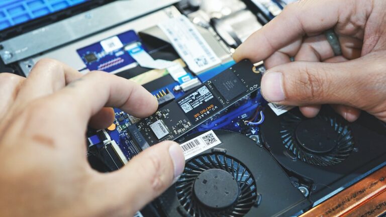 SD vs SSD: Which One Should You Choose for Your Storage?