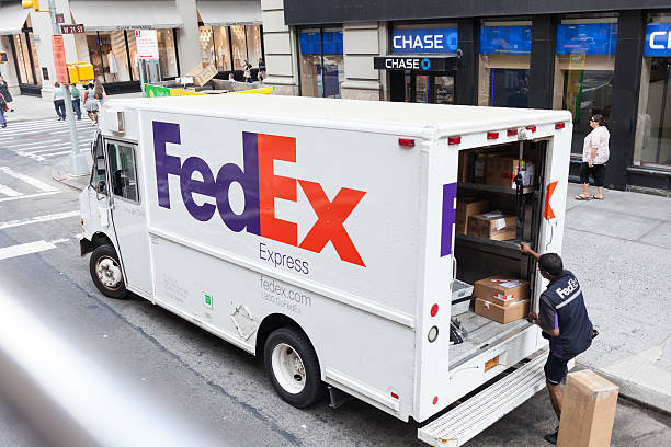 Which Software Is USed BY FedEx?
